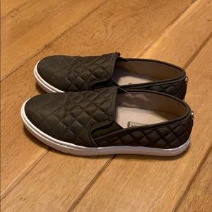 Green/Olive Steve Madden slip on sneakers